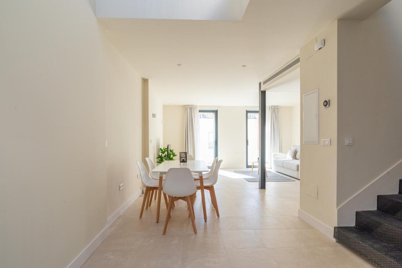 Urbe10 Carreteria Big Terrace Suite Malaga Luaran gambar
