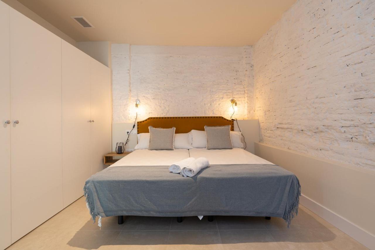 Urbe10 Carreteria Big Terrace Suite Malaga Luaran gambar